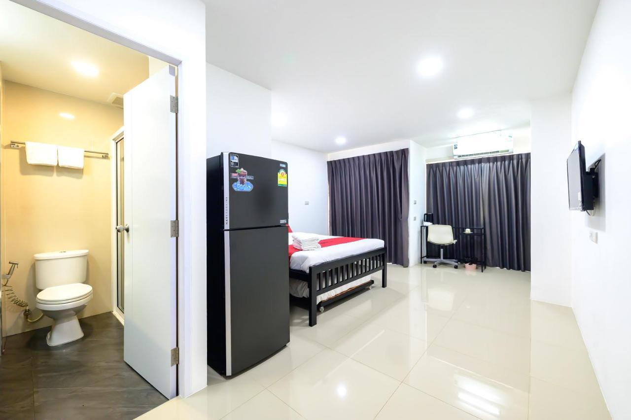 Hotel The Living Block à Bangkok Extérieur photo